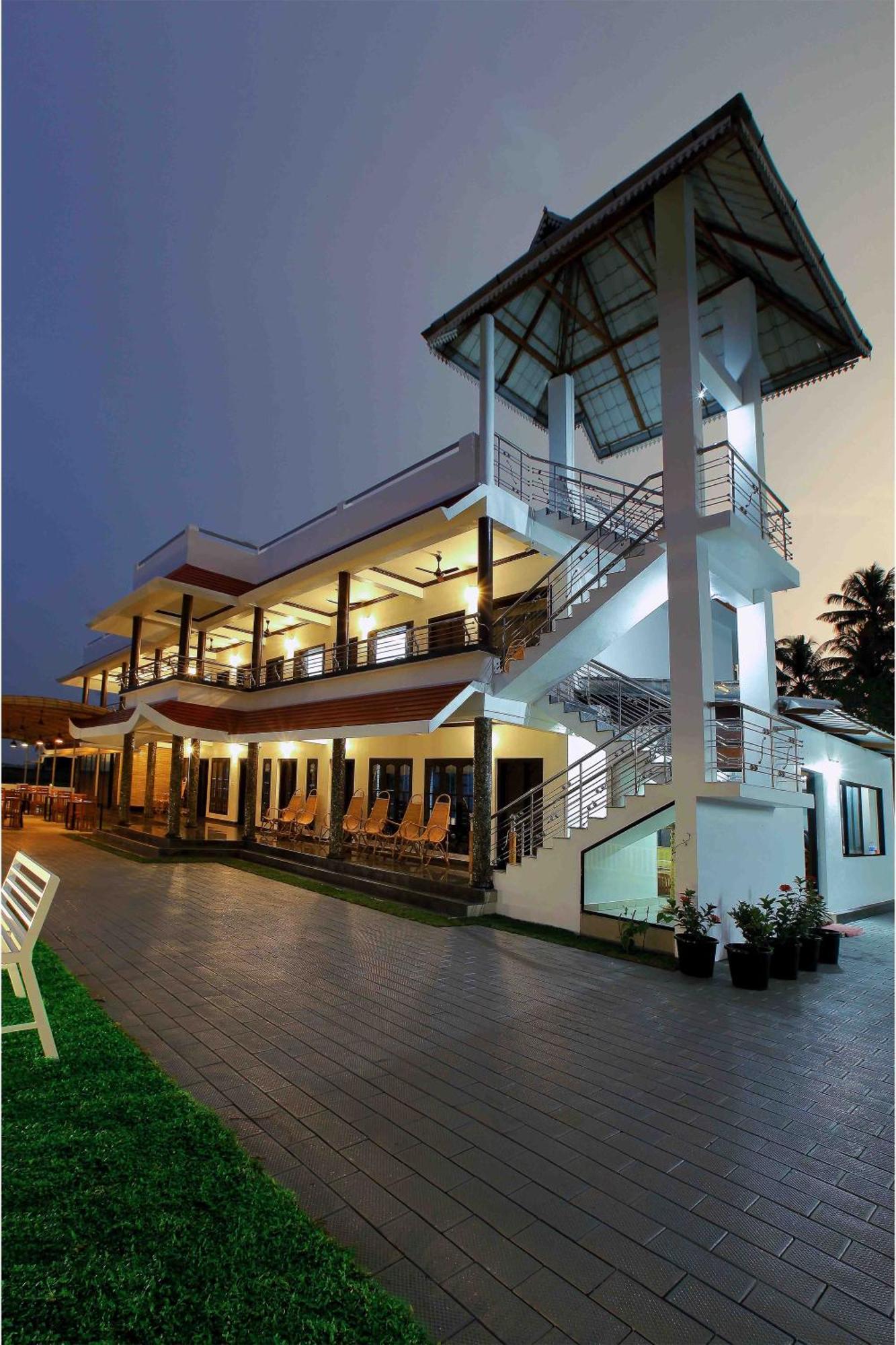 Vembanad Village Backwater Resort アーラップーザ県 エクステリア 写真